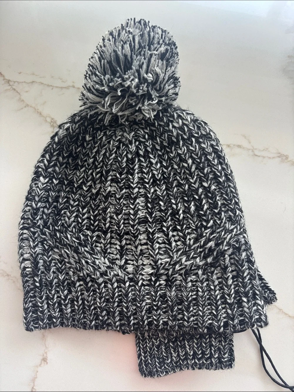 Hat and Arm Warmer